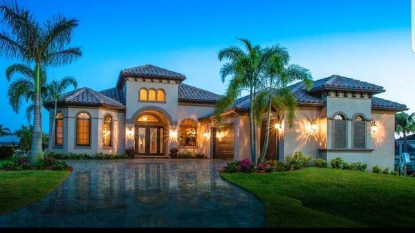 #KyleSellsDreamHomes #KyleSellsTampaBay www.SivenPremier.com