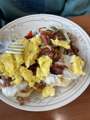 Loaded Biscuits and Gravy