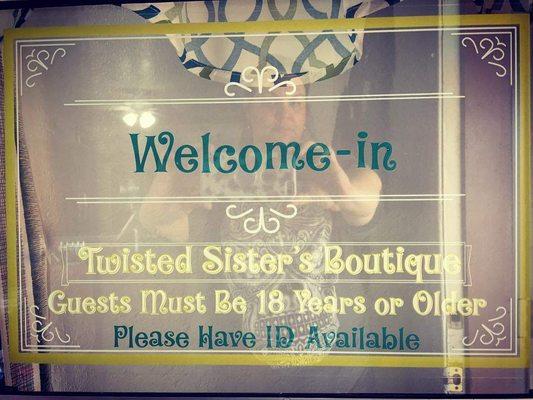 Twisted Sisters Boutique