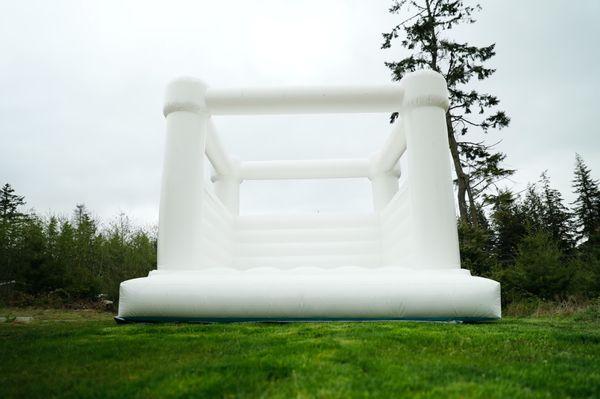 Classic White Inflatable bounce house rental