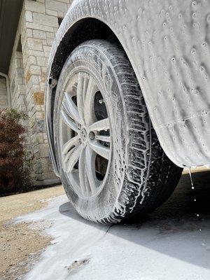 2012 Infiniti G37 getting our full exterior detail!