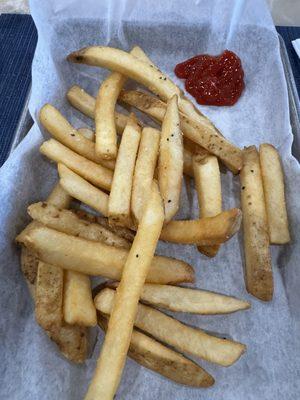 Side of fries, yes, this is the full order for $12.95 -  major ripoff