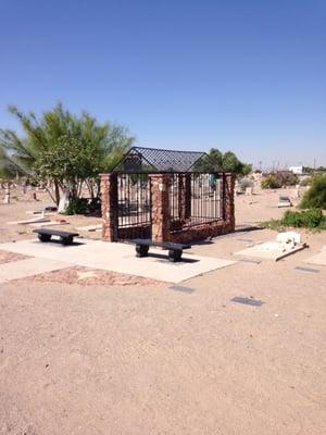 Grave of famous Texas gunfighter John Wesley Hardin