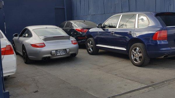 Carrera, Cayenne, 328i and Optima at once