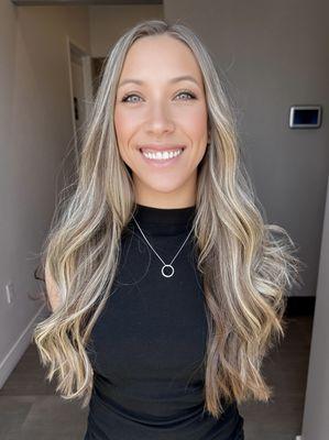 Low maintenance dimensional highlights by Jen Finch