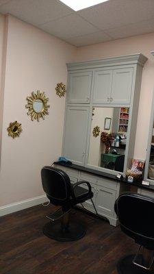 Blush Boutique in suite 16! Full service hair salon suite.