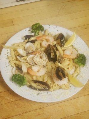 Seafood Scampi