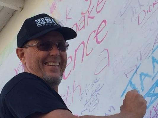 Signing No on O wall. Stopping oil drilling in Hermosa Beach. I care about our beaches and community.