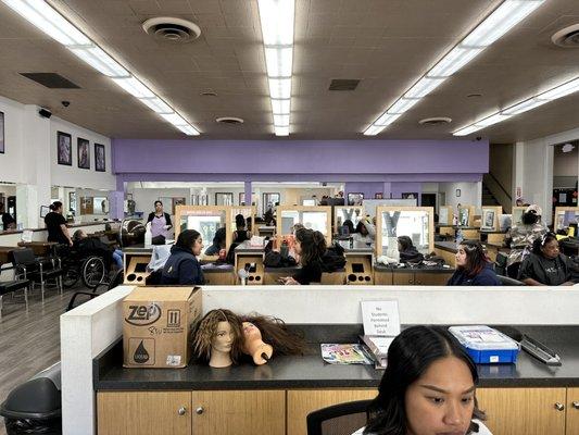 Moler Cosmetology College