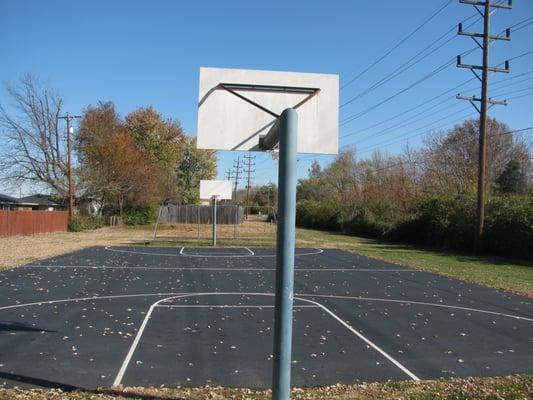 Since there is no parking lot, you won't have to worry about crowds on the basketball court.