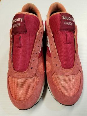 Cleaned, Deodorize and Sanitize this pair of Saucony