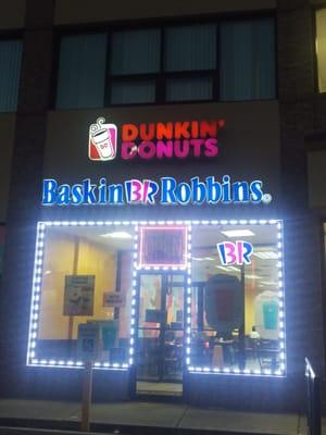 Baskin-Robbins & Dunkin' Donuts