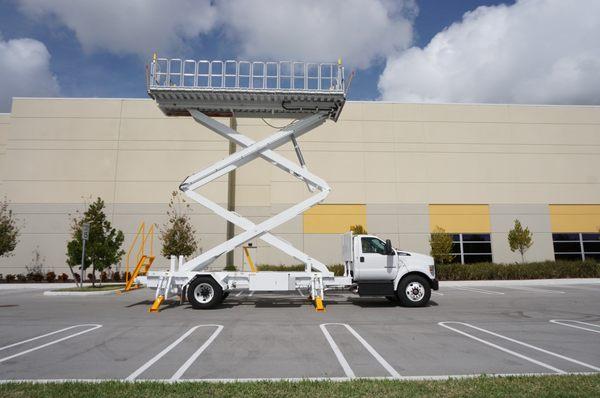 ML50-30 Heavy Duty Service Hydraulic Lift.