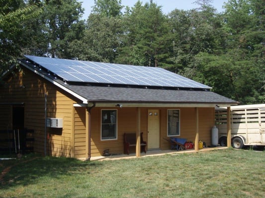 Infinite Green Energy - Sample of a Solar Panel Installation on a Barn