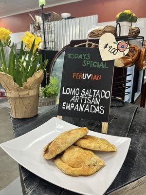 Peruvian Lomo Saltado Empanadas