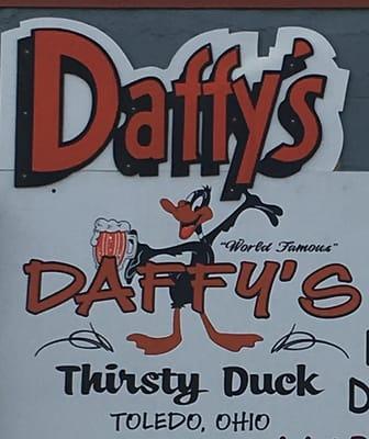 Daffy's Thirsty Duck