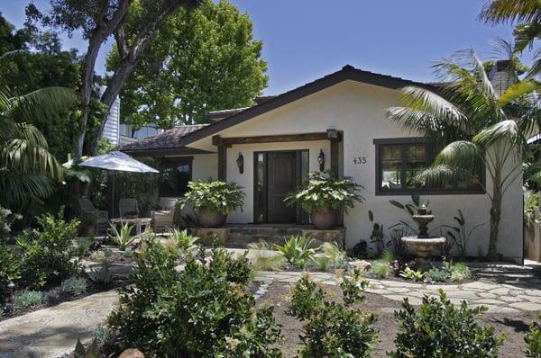 Laguna Beach Contemporary Cottage STyle