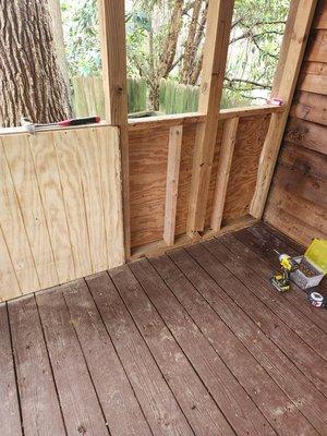 Finishing Bannister area in staining