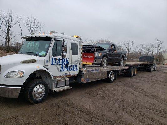 Flatbed Towing Services