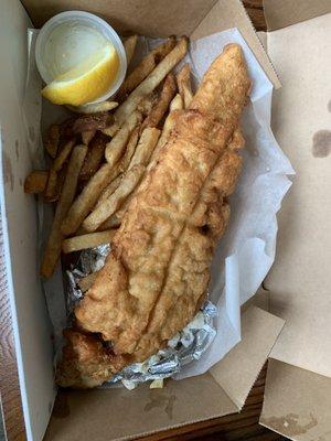 Fish fry - comes with lemon, tartar sauce, pasta salad (in foil) and French fries