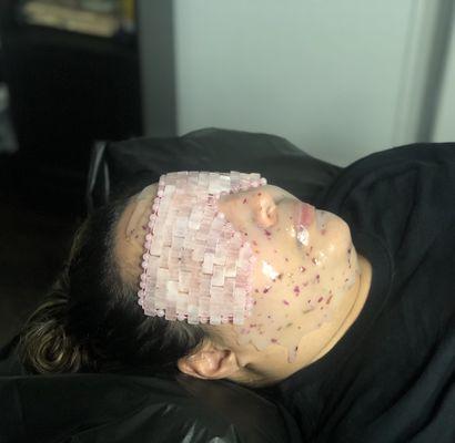 Egyptian Rose hydrojelly mask with rose quartz!!