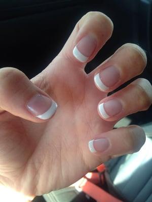 Shellac french manicure