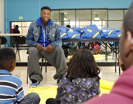 Nate Robinson visits the East Oakland Sports Center