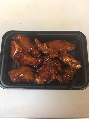 Wing w Garlic Sauce