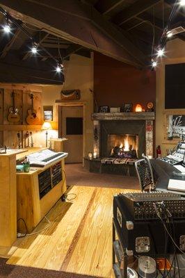 Mackinaw Harvest Studios