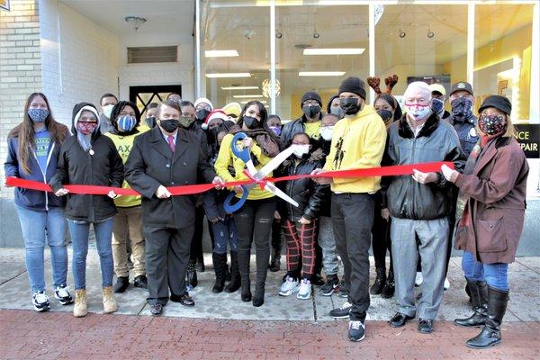 TAX-E's Ribbon Cutting