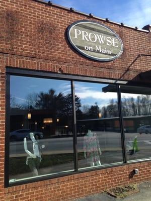 Prowse on Main is a boutique in Downtown Travelers Rest, SC. We offer unique, high quality clothing at affordable prices.