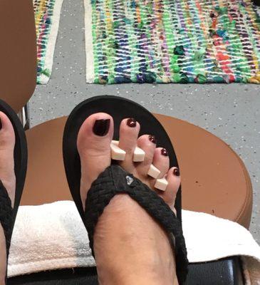 Nice fall-toned pedicure!