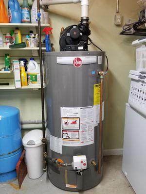 H. Eff. Gas & Electric Hot Water Heaters