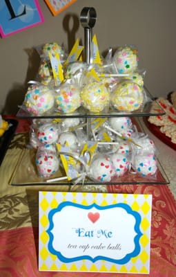 Onederland Cake Pops