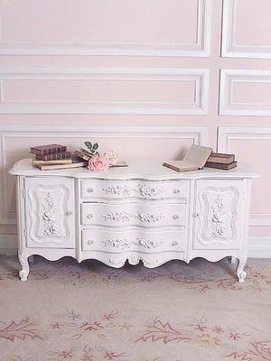 Fabulous example of our fabulous vintage furniture!