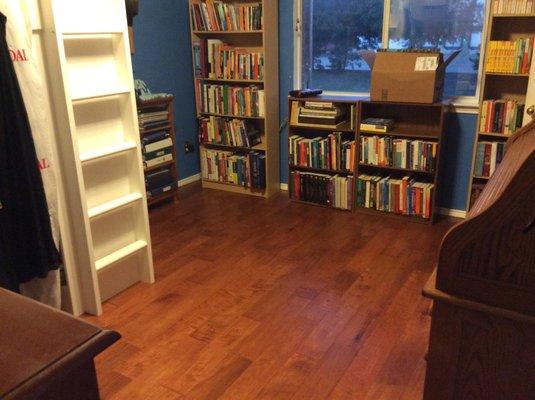 Child bedroom with new wood floor 2017