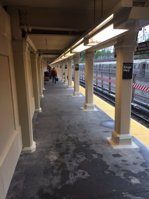 MTA - Kings Highway Station