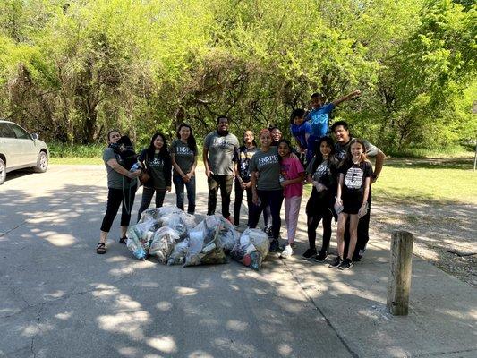 Earth Day Clean Up