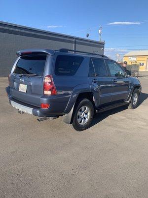 2003 Toyota 4-Runner looking brand new