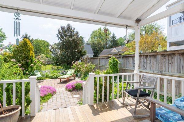 PORCH LIFE! Queen Street, Chestertown