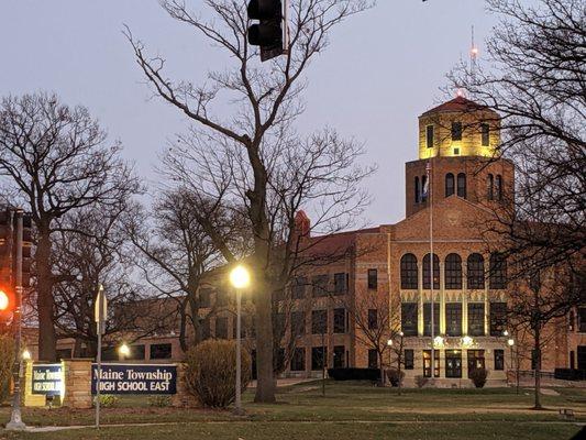 Maine Township High School