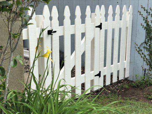 Picket fence