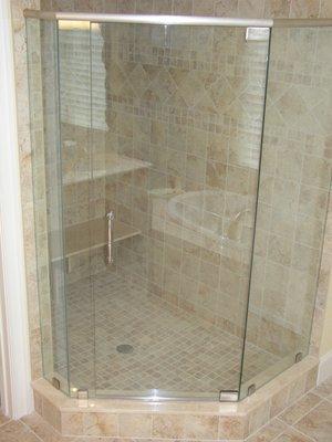 Shower Enclosure with pivot hinge panels in clips