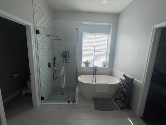 Beautiful master bathroom remodel!