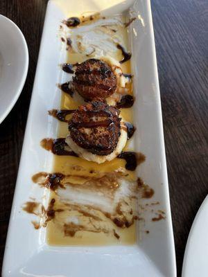 Seared Scallops (2 of 4)