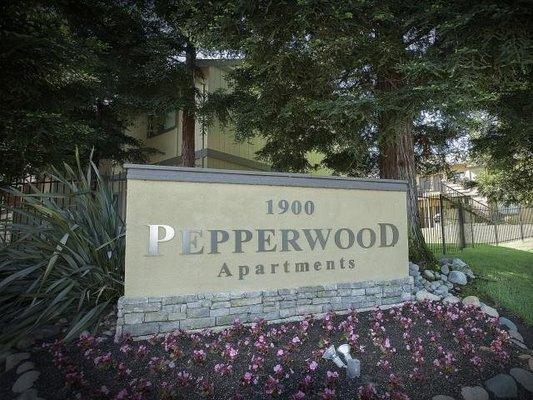 Pepperwood_Roseville_CA_Monument