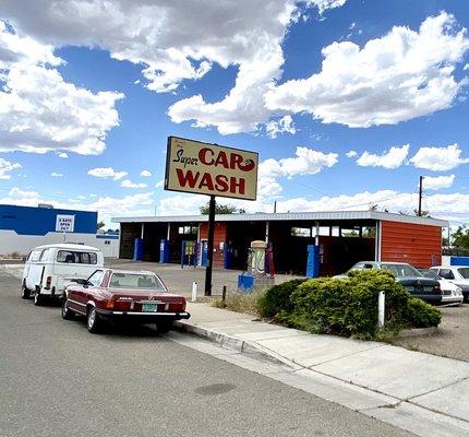 Super Car Wash