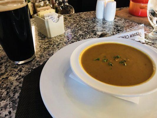 Pumpkin curry soup