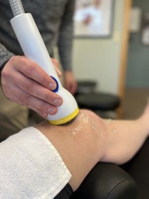 Softwave treatment on a knee