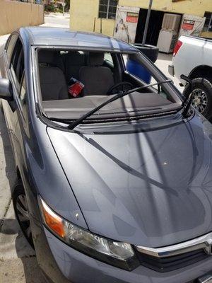 2014 Honda civic replacing the windshield